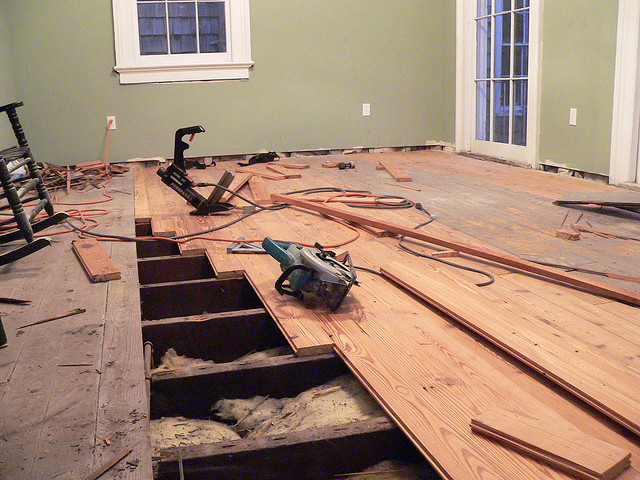 ремонт деревянного пола